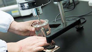 歐泉生化-進(jìn)口技術(shù)，國(guó)家標(biāo)準(zhǔn)保障產(chǎn)品穩(wěn)定性