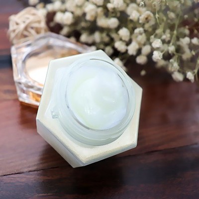 護(hù)膚品代加工:兒童秋季護(hù)膚正當(dāng)時(shí)！